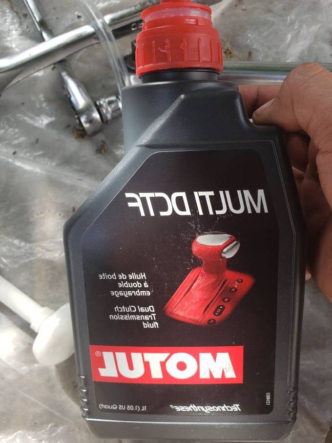 que pasa si le falta aceite a la caja de cambios manual